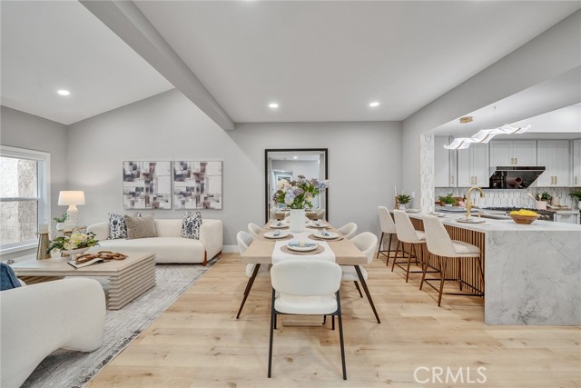 10 Lassen, Irvine CA: https://media.crmls.org/medias/2ea3de87-78bf-4e2d-b10a-085a777f9989.jpg