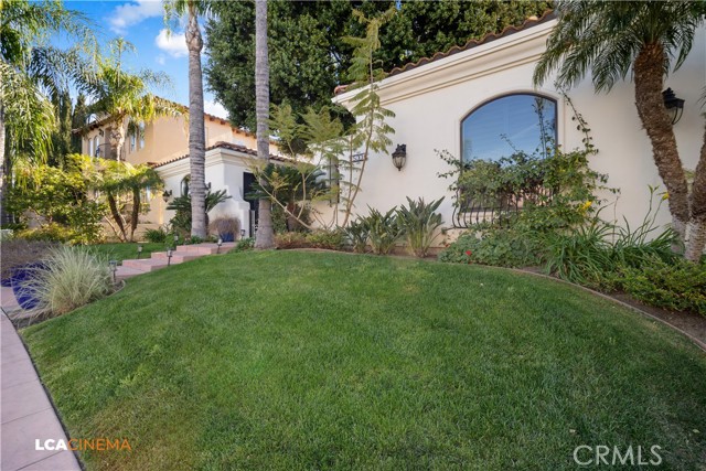 Detail Gallery Image 5 of 54 For 15001 Colonia De Las Rosas, Bakersfield,  CA 93306 - 4 Beds | 3/1 Baths