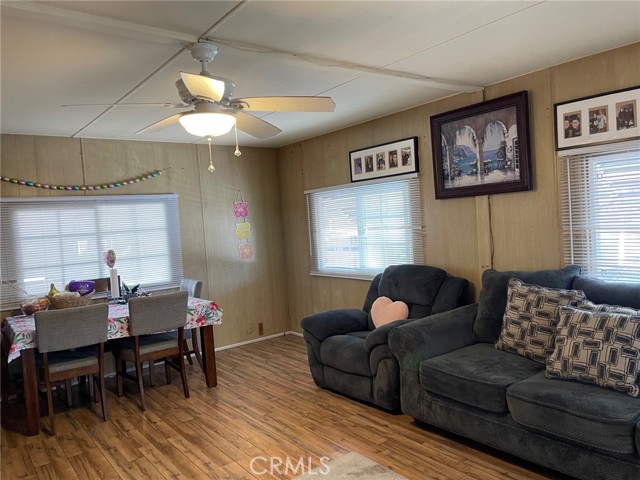 Detail Gallery Image 2 of 16 For 8111 Stanford, Garden Grove,  CA 92841 - 2 Beds | 1 Baths