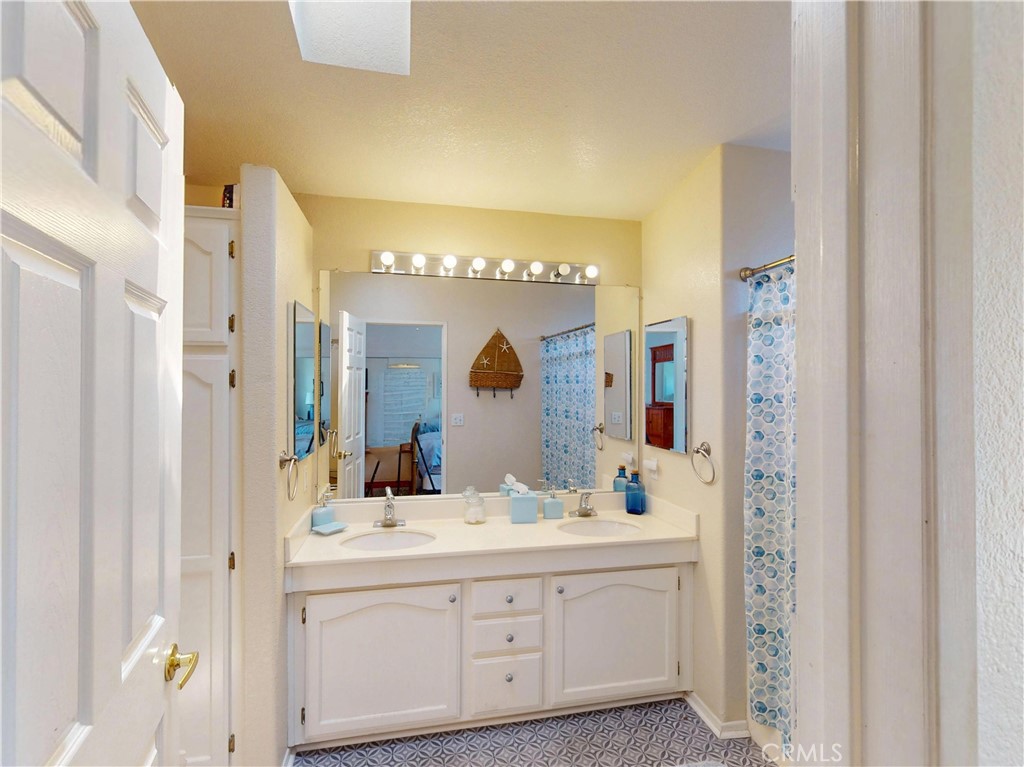 MLS #OC26155672 image #28