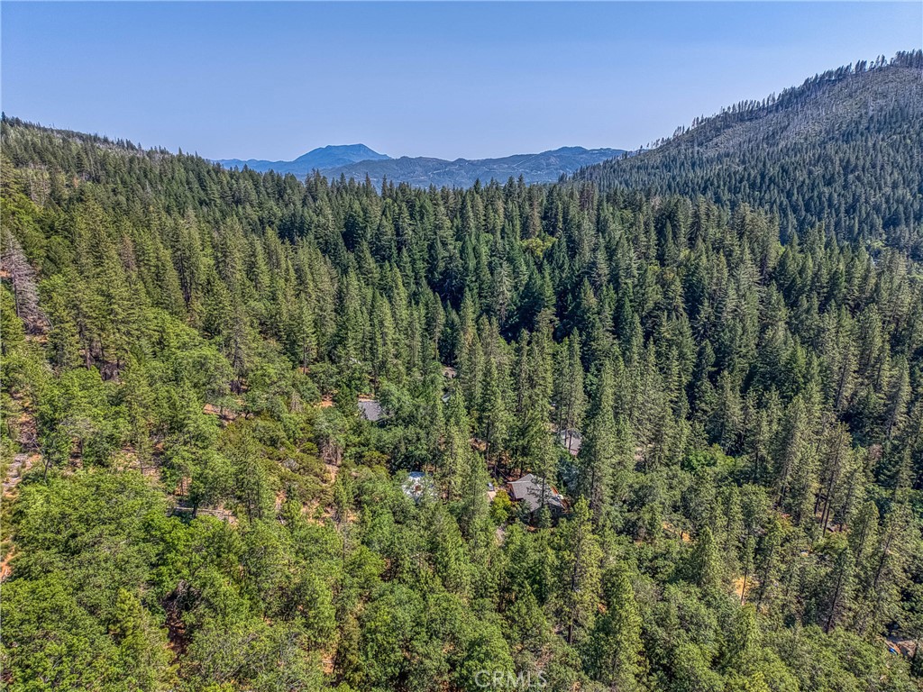 https://media.crmls.org/medias/2ea7493a-d144-4ff3-8d27-5c88a4c51c42.jpg?preset=X-Large