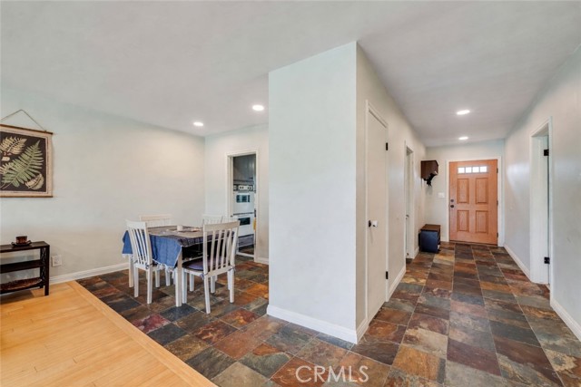 Detail Gallery Image 12 of 26 For 3695 Linden 9c,  Long Beach,  CA 90807 - 3 Beds | 2 Baths