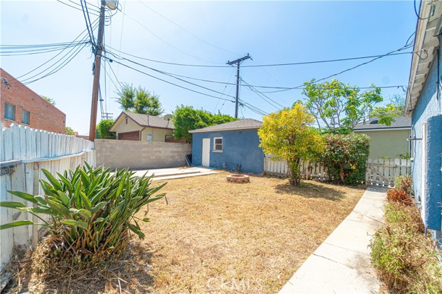 10714 Franklin Avenue, Culver City CA: https://media.crmls.org/medias/2ea8ae44-f04b-4bab-9182-fefd7e3b276a.jpg