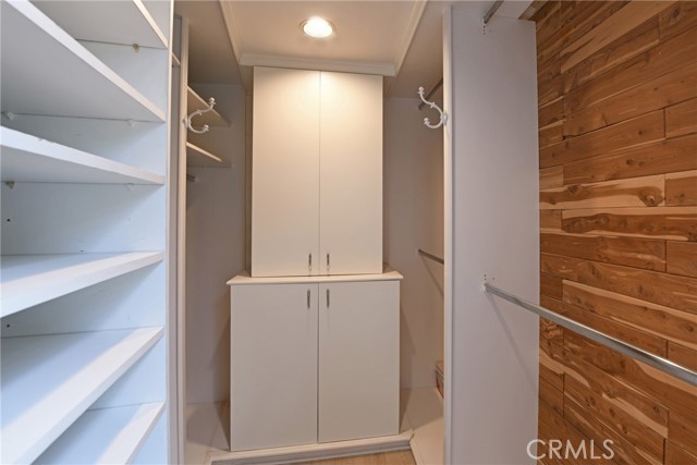 2ea8c22c 9efa 41af A37e 3e501f33105a