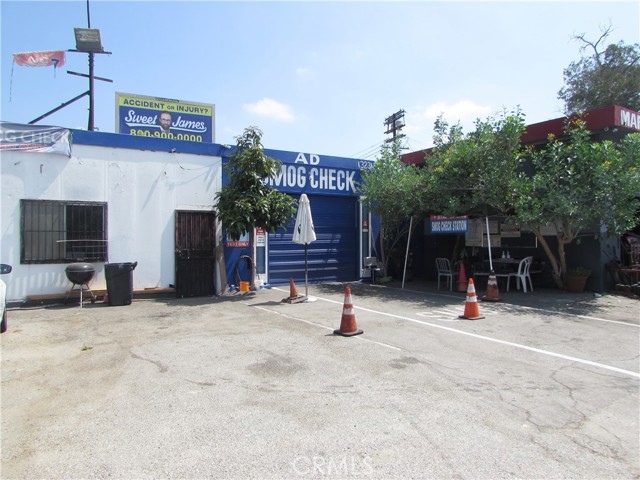 Image 27 of 50 For 3900 Figueroa