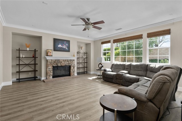 Detail Gallery Image 9 of 50 For 14215 Rolling Stream Pl, Corona,  CA 92880 - 4 Beds | 2/1 Baths