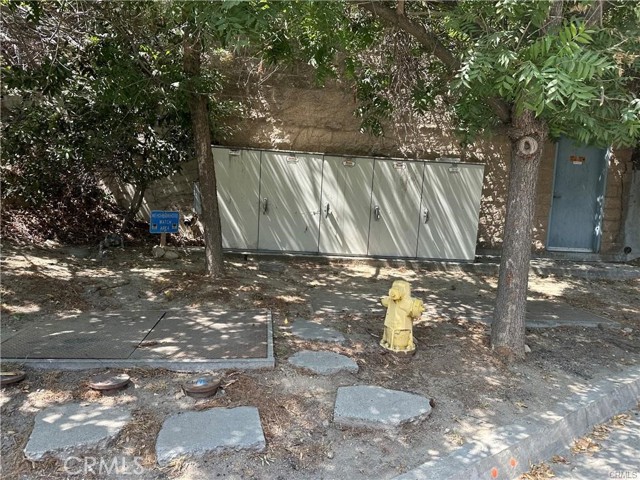 Detail Gallery Image 23 of 27 For 1525 Inverness Dr, Pasadena,  CA 91103 - – Beds | – Baths