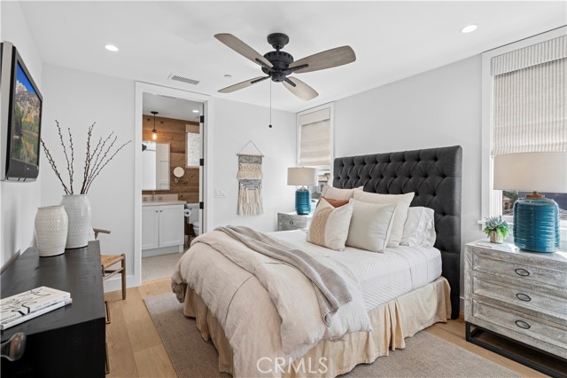 Detail Gallery Image 24 of 35 For 302 Orchid Ave, Corona Del Mar,  CA 92625 - 4 Beds | 4/1 Baths