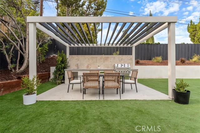 Detail Gallery Image 43 of 52 For 23755 Clarendon, Woodland Hills,  CA 91367 - 4 Beds | 3 Baths