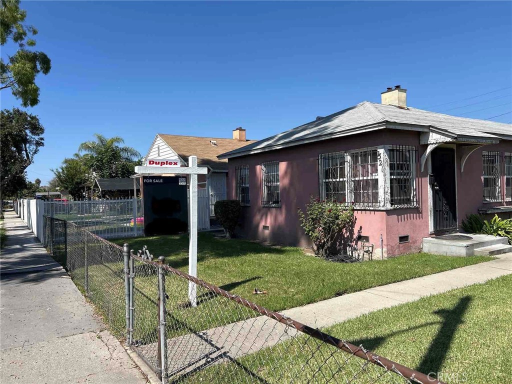 Duplex at 521 W Palm