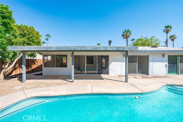 76796 Oklahoma Avenue, Palm Desert CA: https://media.crmls.org/medias/2eaa6268-1147-47a2-ac54-66f51819285b.jpg