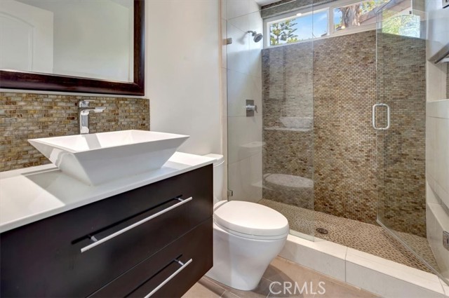 304 Vista Trucha, Newport Beach CA: https://media.crmls.org/medias/2eab0bf1-5f71-44e1-bf77-4cd54deecba1.jpg
