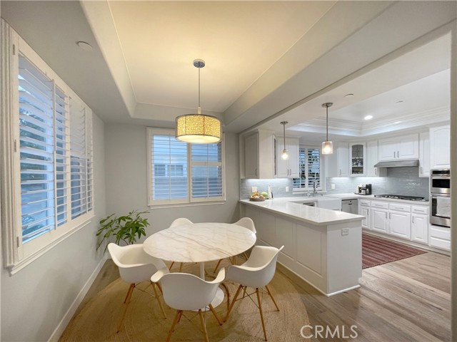 Detail Gallery Image 7 of 47 For 2111 Nelson Ave #B,  Redondo Beach,  CA 90278 - 4 Beds | 3 Baths