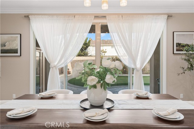 Detail Gallery Image 19 of 75 For 27 Gillman St, Irvine,  CA 92612 - 6 Beds | 6/1 Baths