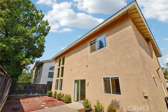 Detail Gallery Image 12 of 14 For 524 E Cabernet Ct, Upland,  CA 91786 - 3 Beds | 2/1 Baths