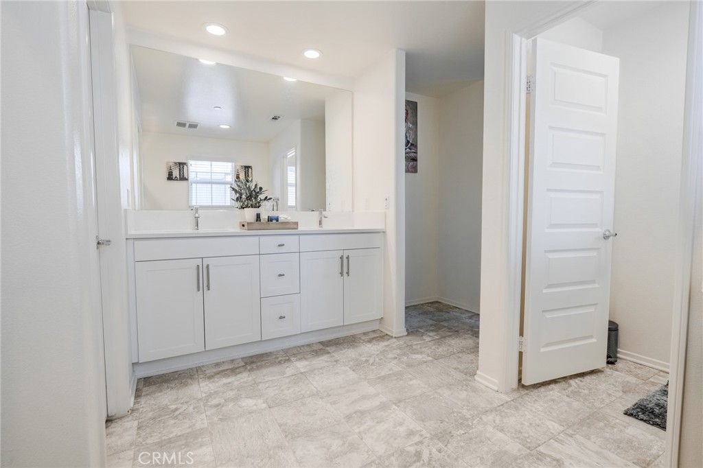 MLS #CV25196360 image #29