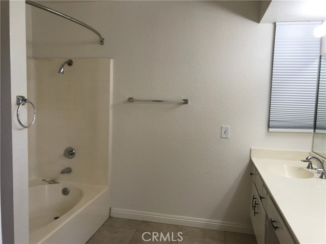 Detail Gallery Image 12 of 15 For 24372 Rimview Rd, Moreno Valley,  CA 92557 - 3 Beds | 2 Baths