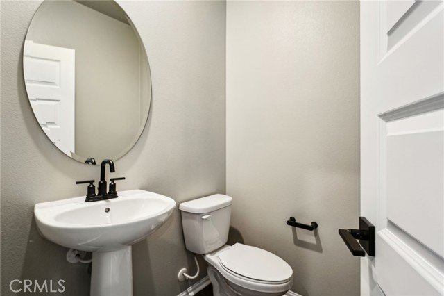 2187 Oroblanco Way, Redlands CA: https://media.crmls.org/medias/2eb09838-d58e-45f5-850f-244571fa60b2.jpg