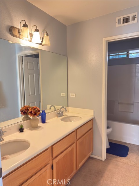 Detail Gallery Image 15 of 18 For 1385 Estel, Pomona,  CA 91768 - 5 Beds | 3 Baths