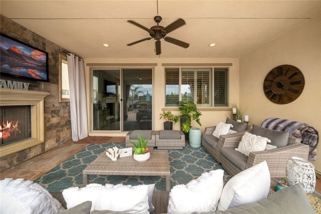 Detail Gallery Image 39 of 46 For 31705 Seville St, Temecula,  CA 92591 - 4 Beds | 4/1 Baths