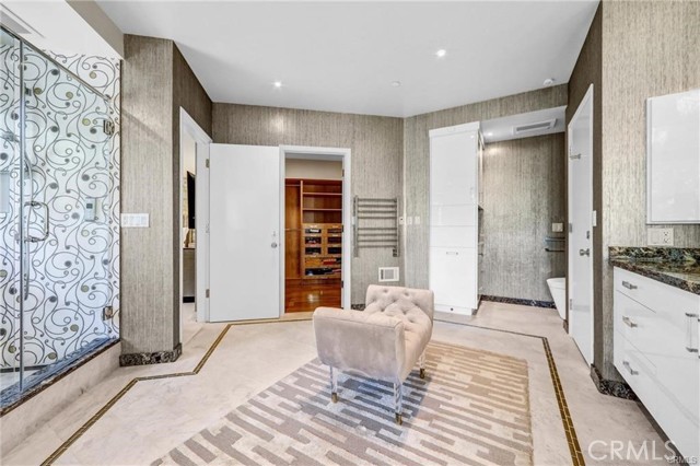 Detail Gallery Image 23 of 43 For 935 Hillcrest, Pasadena,  CA 91106 - 6 Beds | 7/1 Baths