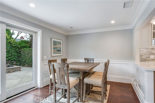 21192 Richmond Circle, Huntington Beach CA: https://media.crmls.org/medias/2eb23dd9-3c47-47ac-9ab9-3ee0cb7d6416.jpg