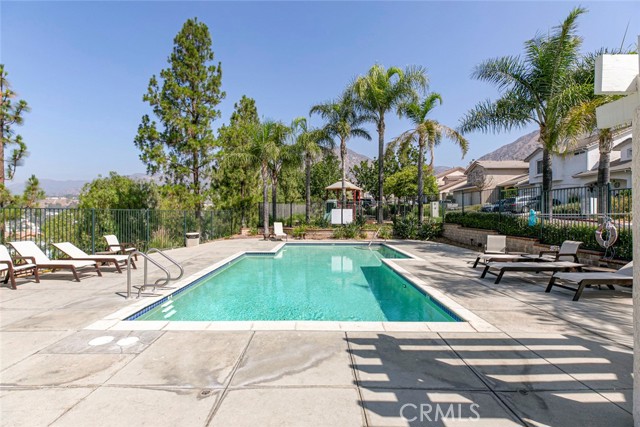 12134 Via Santa Marta, Sylmar CA: https://media.crmls.org/medias/2eb2bced-fdb6-44be-8261-acfbde876b9e.jpg
