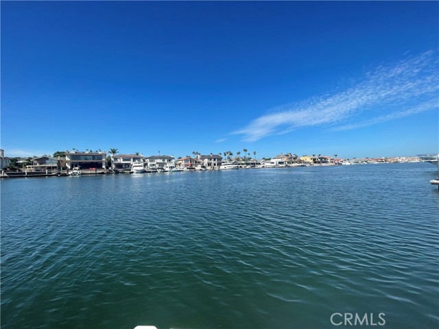 Detail Gallery Image 53 of 55 For 3562 Venture Dr, Huntington Beach,  CA 92649 - 4 Beds | 2/1 Baths
