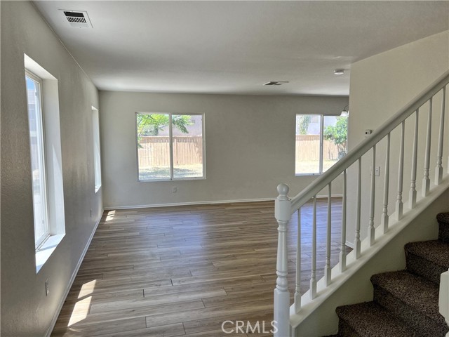 39293 Cayman Court, Murrieta CA: https://media.crmls.org/medias/2eb2fb4d-8190-43dc-aa9c-49678f6d6ab4.jpg