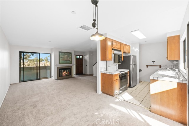 Detail Gallery Image 9 of 23 For 104 Harbor Woods Pl #104,  Newport Beach,  CA 92660 - 2 Beds | 2 Baths