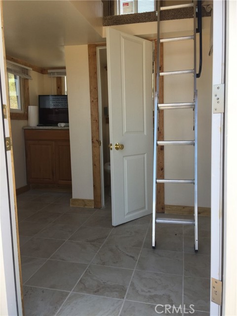 Detail Gallery Image 37 of 40 For 10171 N Sherman Grove, Sunland,  CA 91040 - – Beds | – Baths