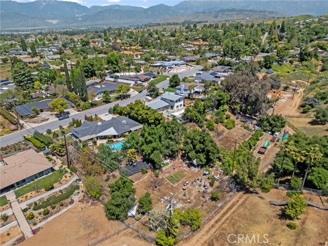 Detail Gallery Image 43 of 47 For 536 Fairway Dr, Redlands,  CA 92373 - 3 Beds | 2 Baths