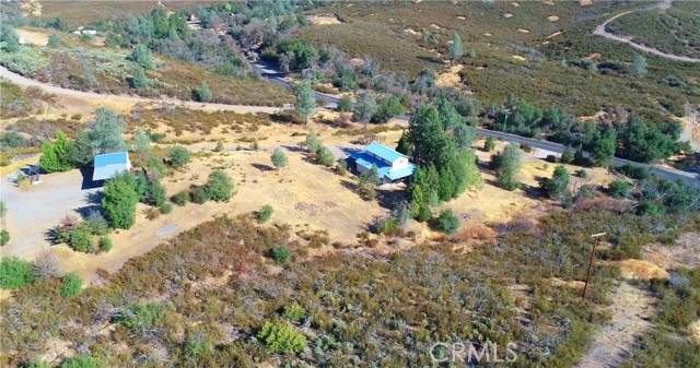 4943 Yaqui Gulch Road, Mariposa CA: https://media.crmls.org/medias/2eb47d43-bc44-4ac9-9831-4668180d78e9.jpg