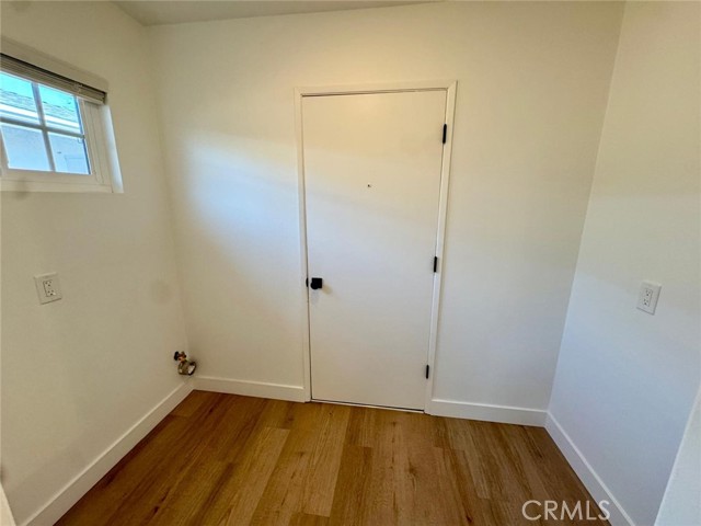 1502 W Hemlock Way, Santa Ana CA: https://media.crmls.org/medias/2eb4941c-6abe-4293-9a83-e4c05019e750.jpg