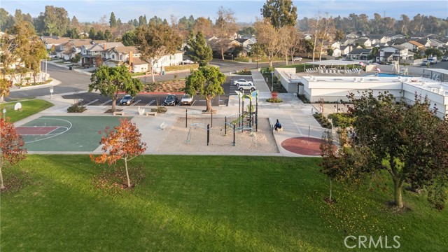 Detail Gallery Image 22 of 28 For 58 Rockwood, Irvine,  CA 92614 - 4 Beds | 3 Baths