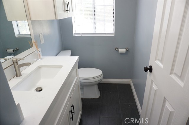 10109 Noble Avenue, Mission Hills (San Fernando) CA: https://media.crmls.org/medias/2eb5c12f-2bfe-49fe-9d16-98e84d8aabd2.jpg