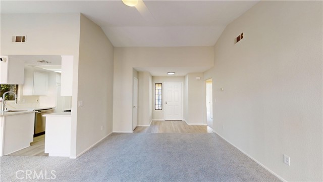 Detail Gallery Image 4 of 22 For 1461 Congress Way, San Jacinto,  CA 92583 - 2 Beds | 2 Baths