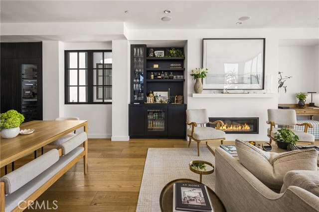 412 29th Street, Newport Beach CA: https://media.crmls.org/medias/2eb74515-6f24-4919-a95d-48c456593a18.jpg