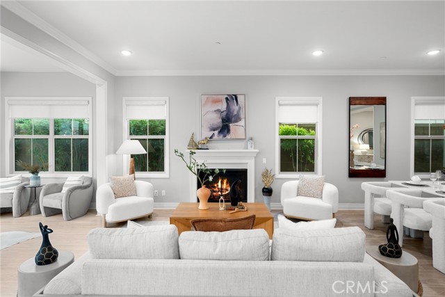 Detail Gallery Image 7 of 49 For 113 Wanderer, Irvine,  CA 92618 - 4 Beds | 4/1 Baths