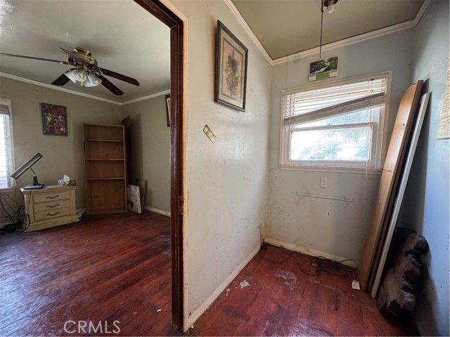 Detail Gallery Image 7 of 17 For 419 N Mott, Los Angeles,  CA 90033 - 5 Beds | 3 Baths