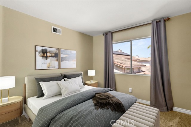 Detail Gallery Image 17 of 33 For 1098 Fernleaf Ln, Corona,  CA 92881 - 3 Beds | 2/1 Baths