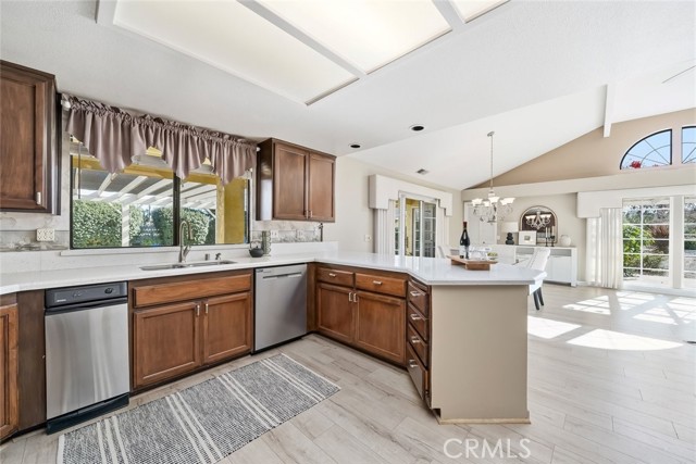 Detail Gallery Image 12 of 72 For 340 N Las Flores Dr, Nipomo,  CA 93444 - 4 Beds | 3 Baths