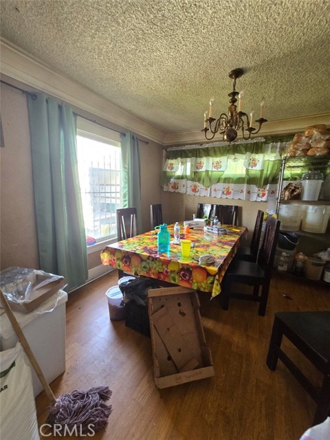 Detail Gallery Image 2 of 2 For 504 E 67th St, Los Angeles,  CA 90003 - 3 Beds | 1 Baths