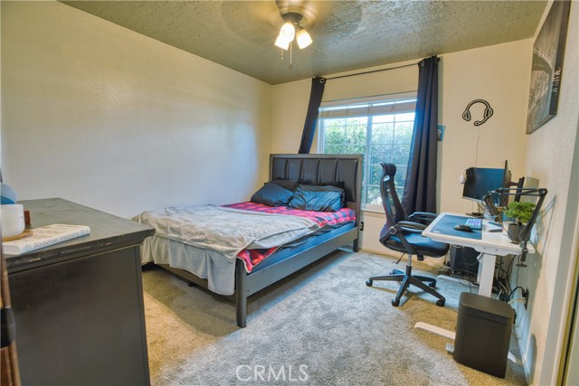 Detail Gallery Image 25 of 44 For 8323 Peach Ave, Hesperia,  CA 92345 - 4 Beds | 2/1 Baths