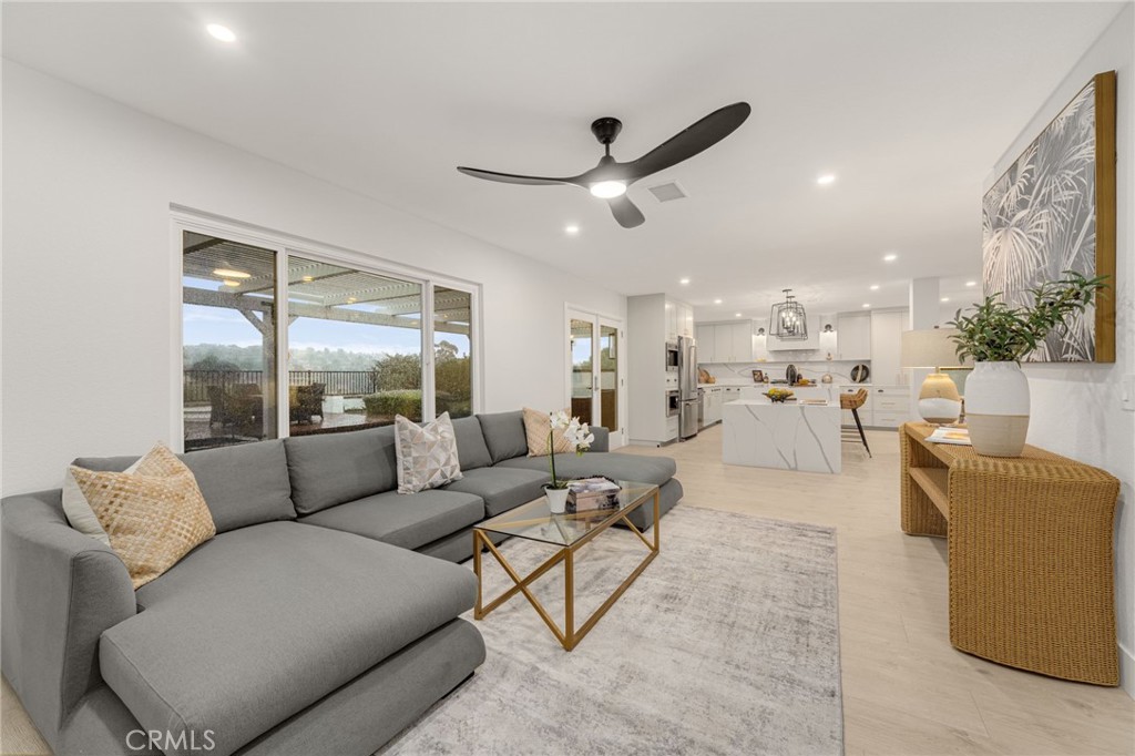 MLS #OC25157205 image #13