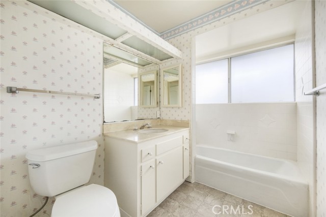 427 Avenue F, Redondo Beach, California 90277, 5 Bedrooms Bedrooms, ,3 BathroomsBathrooms,Residential,Sold,Avenue F,SB22072867