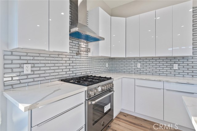 2321 Vanderbilt Lane, Redondo Beach, California 90278, 6 Bedrooms Bedrooms, ,2 BathroomsBathrooms,Residential,Sold,Vanderbilt,CV20231019