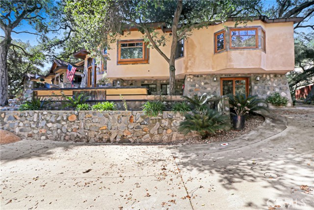 Detail Gallery Image 2 of 23 For 4931 Webb Canyon Rd, Claremont,  CA 91711 - 4 Beds | 4/1 Baths