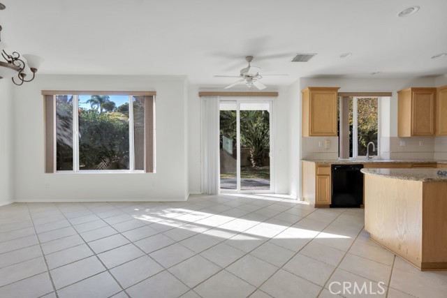 Detail Gallery Image 17 of 43 For 11205 Salerno, Porter Ranch,  CA 91326 - 4 Beds | 3 Baths