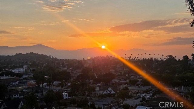 Detail Gallery Image 39 of 44 For 4755 Templeton St #2117,  Los Angeles,  CA 90032 - 2 Beds | 2 Baths